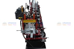 Automatic exchangeable purlin roll forming machine